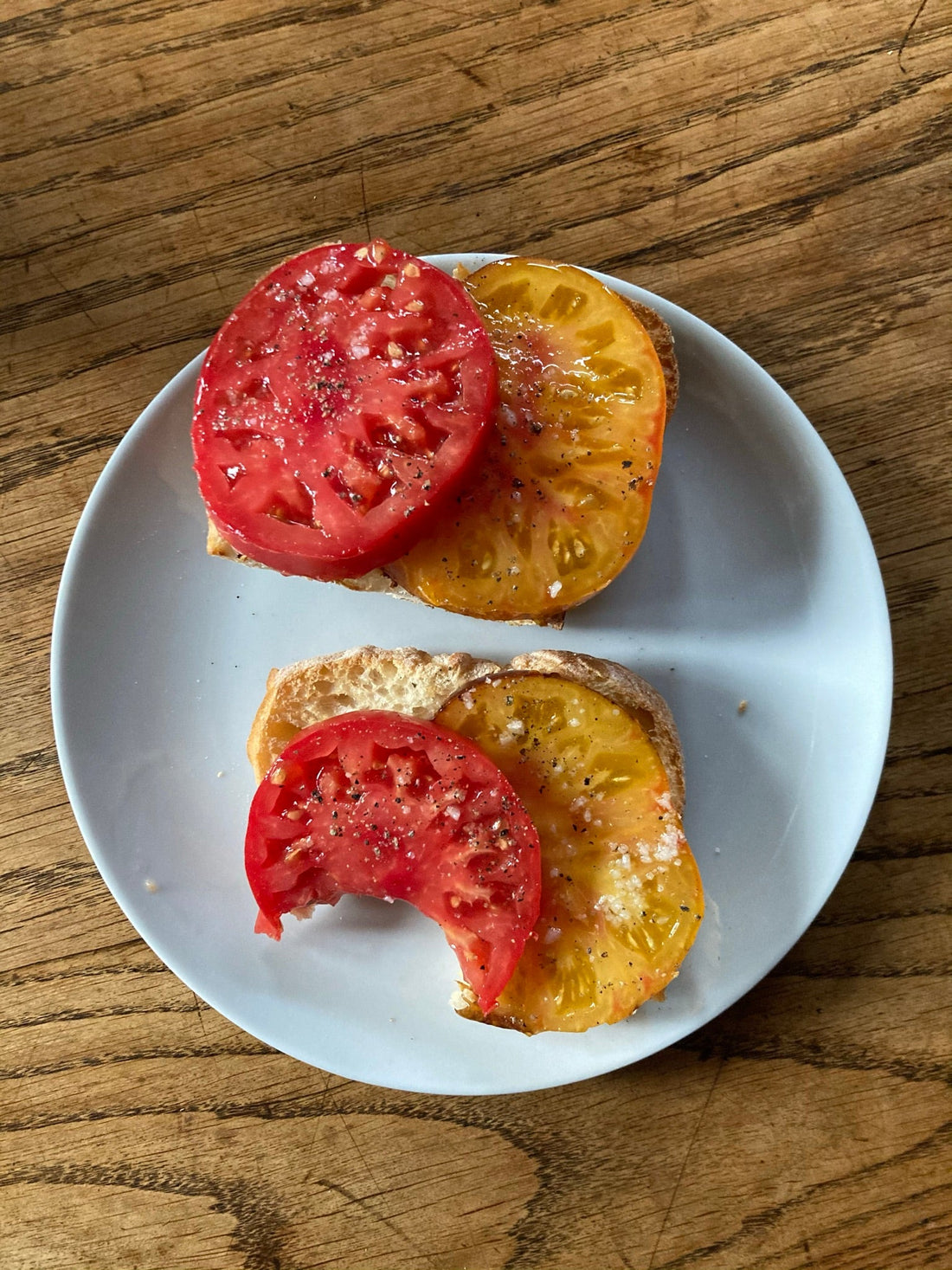 Pan con tomate